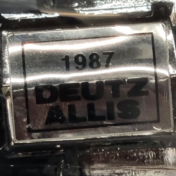 Vtg 1987 Scale Models 1/64 Deutz-allis 6275 plastic Christmas ornament chrome - Picture 4 of 8